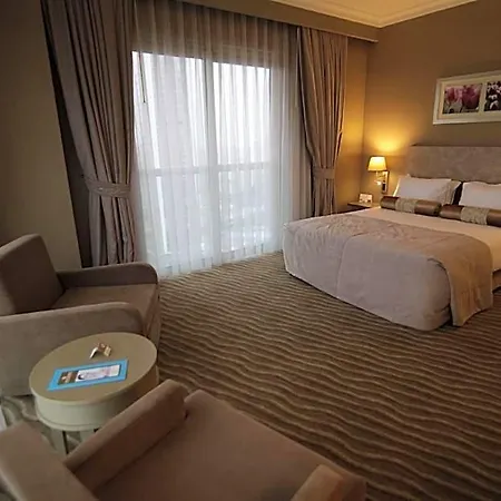 Hotel Selectum Atasehir 5*