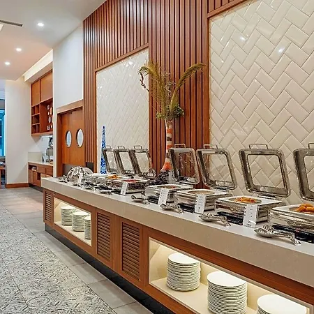 Selectum Atasehir Hotel 5*