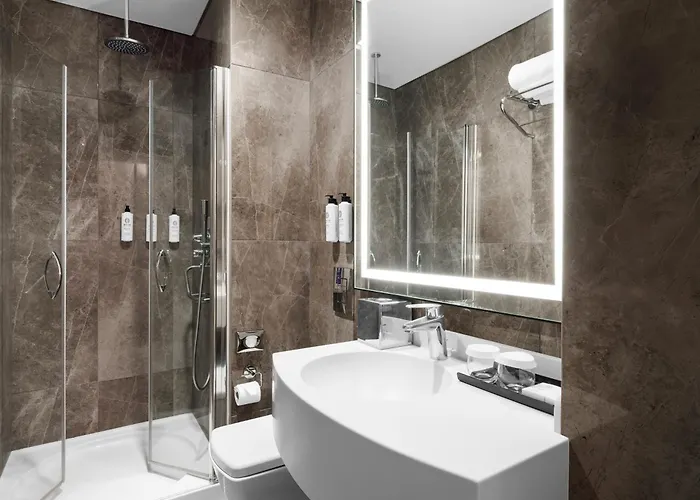 Selectum Atasehir Hotel 5*