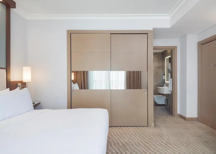 Selectum Atasehir Hotel 5*